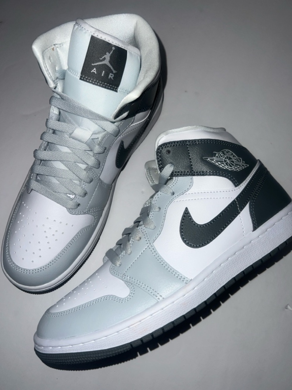 Jordan Air 1 High Top White & Gray Women’s size 10 - Picture 5 of 10